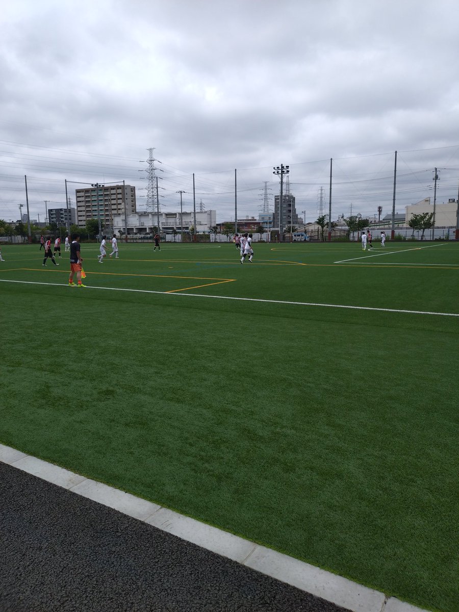 YS_2208's tweet photo. 正式入団初戦

ヘンテコループシュートが決まり初ゴール😼
ボール奪取からのダメ押し😼

課題は沢山あるけど、残り1試合で貴重な勝利😼 https://t.co/eIsV8OH6iG