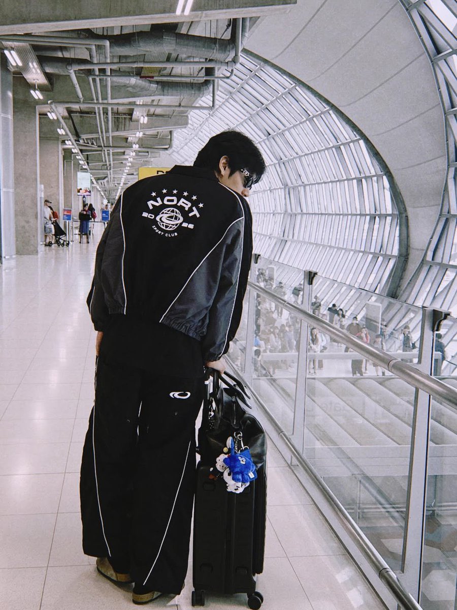 Ohmlotusnnn's tweet photo. 😭😭😭😭😭Finally my NY meow showing up!! Baby I had been waiting for your update all the time! 

#FIFAWorldCupwithNanon
#TravelWithVisa 
#mynameisnanon https://t.co/RJ0vJRMEVi