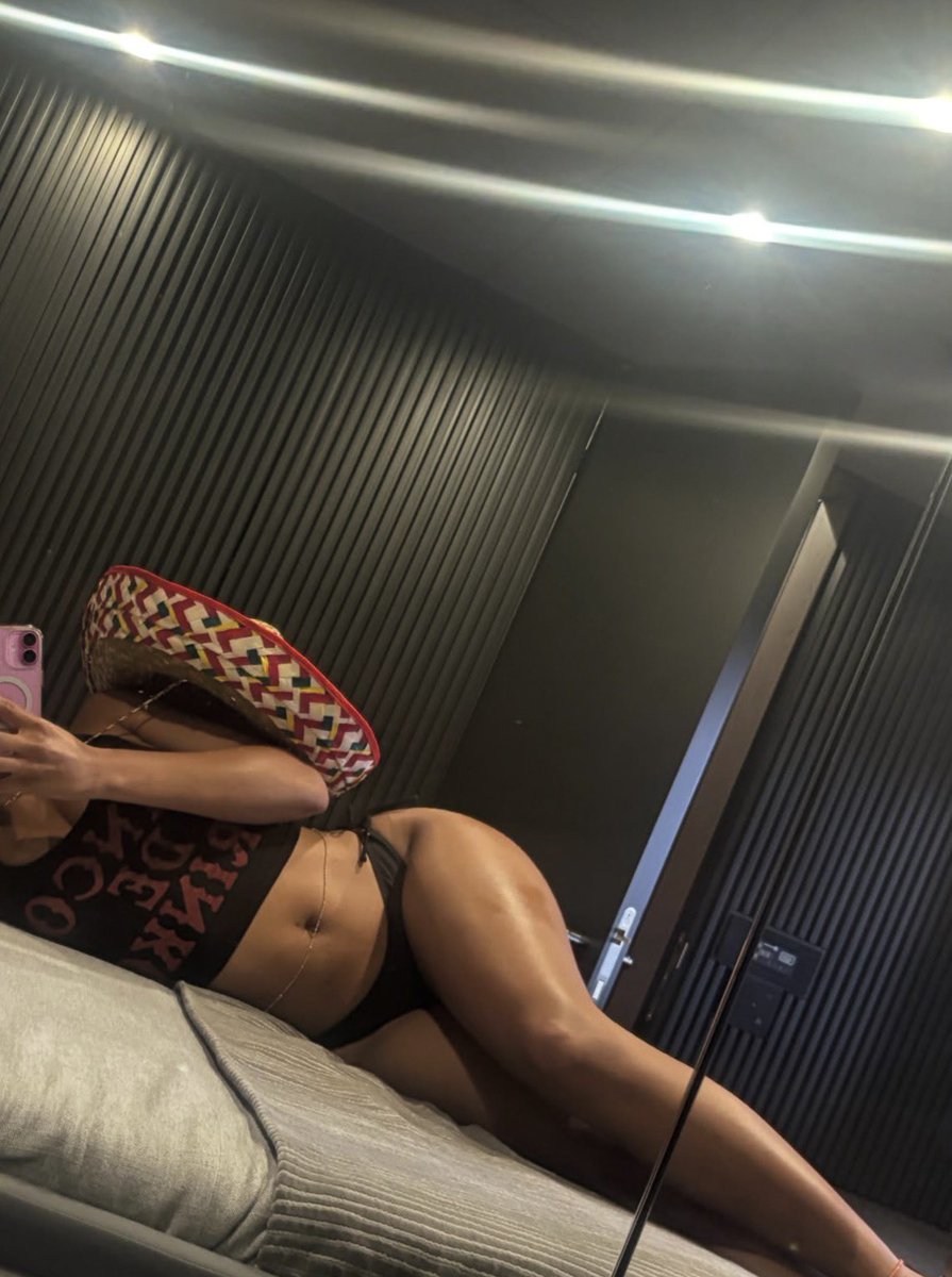Blake37610's tweet photo. Good morning y’all 😘 https://t.co/PevlaUVd2t