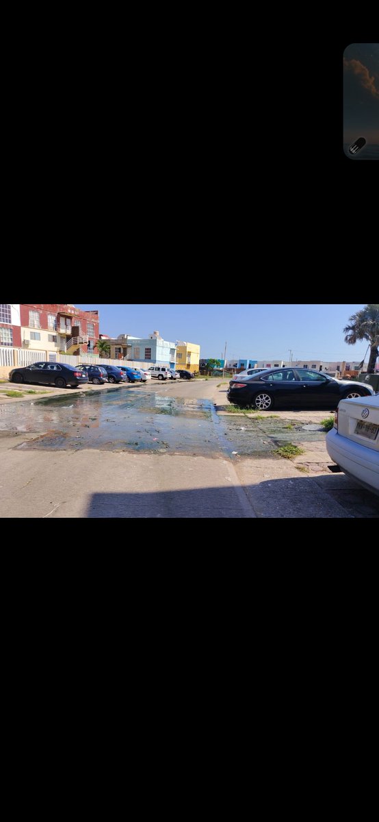 rasmadoor's tweet photo. @CsocialC @cmascoatza @coatzagob @ForoCoatza 

Continúan aguas negras en fraccionamiento maradunas. https://t.co/DQioLpH31i