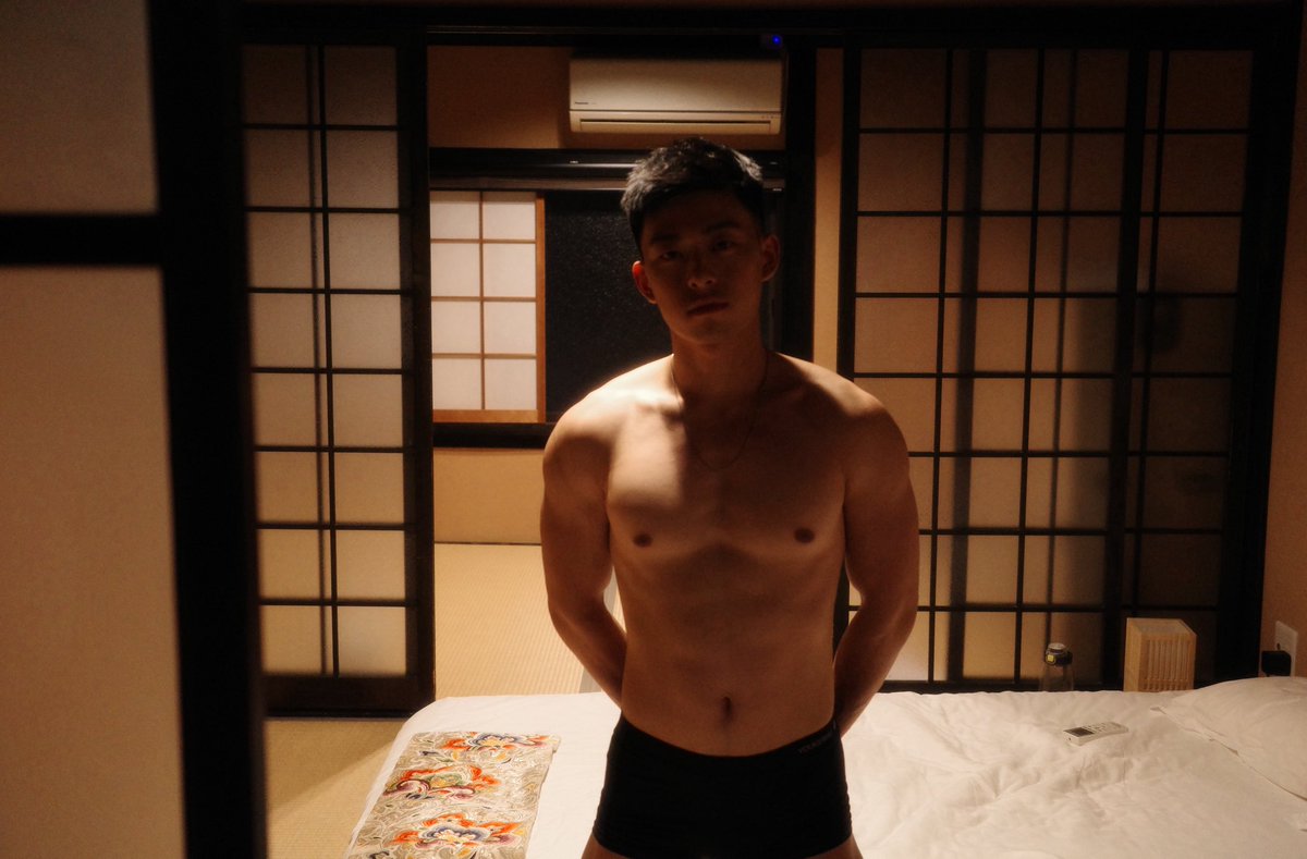 O08Vk's tweet photo. 日式色情狂 https://t.co/K0yHP5jB2K