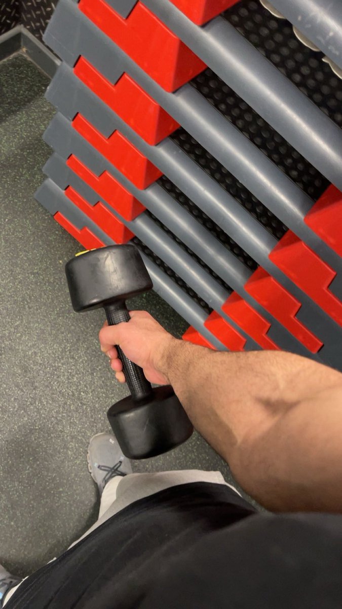 MansorSHM's tweet photo. 🏋️‍♀️ https://t.co/zHnxWOJ8cD