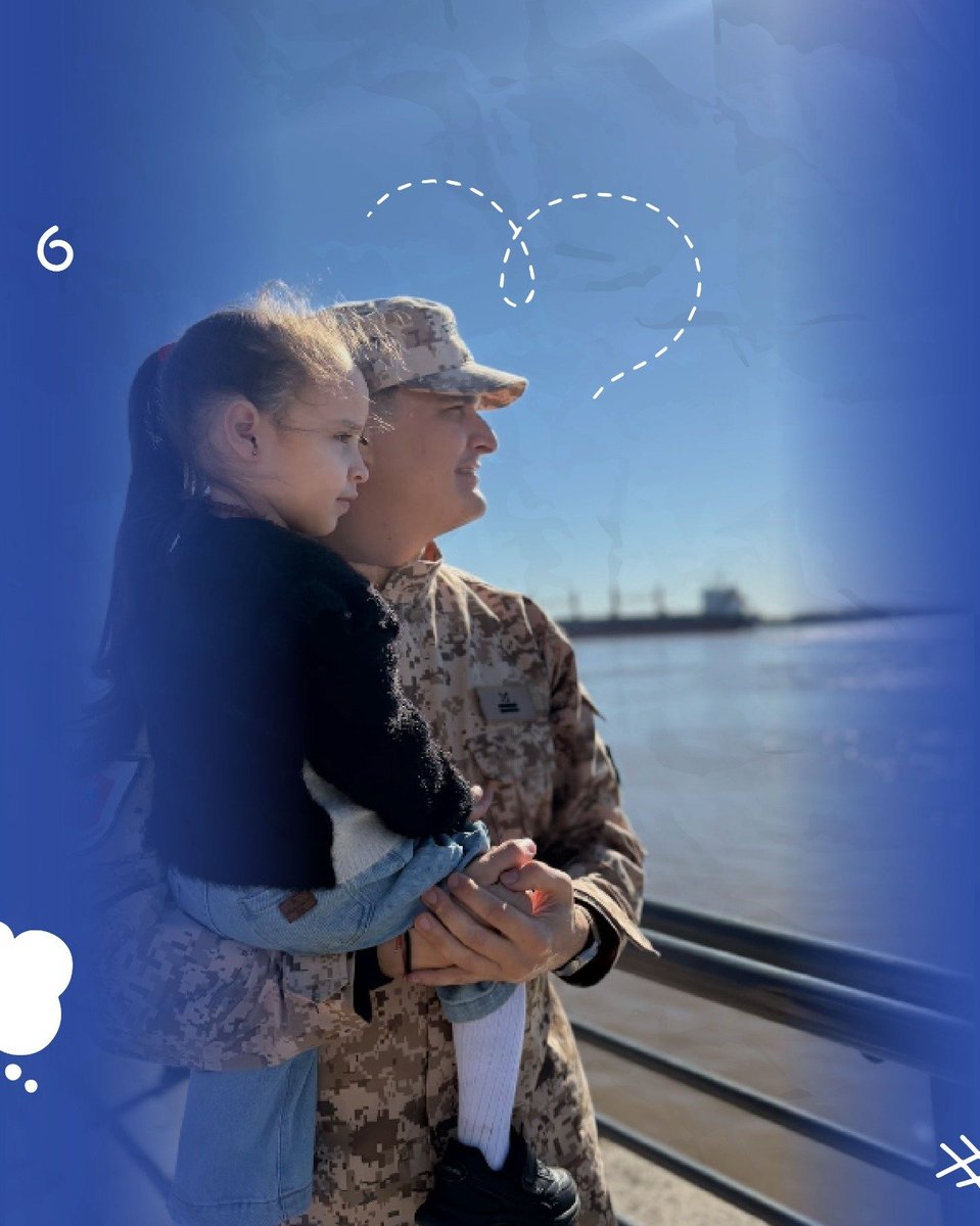 PrefecturaNaval's tweet photo. Gracias por demostrar que la entrega por el país también es una forma de cuidar el futuro de sus hijos 🇦🇷👨‍👩‍👦

¡Feliz día del padre!

#DíaDelPadre #FamiliaPrefecturiana #OrgulloArgentino https://t.co/ppuZJl7oL4