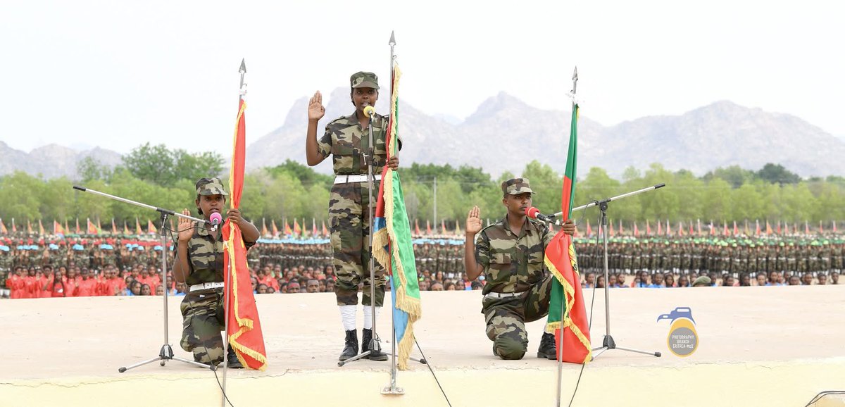 shabait's tweet photo. ሰማእታት፡ ኣሕደርቲ ኣሽሓት!
ስምኦን ወልደሚካኤል

ኣብ ሕብረተሰብና “ሽሕ ይሙቱ መሕደሪ ሽሕ ኣይሙቱ” ዝብል ምስላ ኣሎ። እዚ ምስላ እዚ፣ ንዋጋን ኣገዳስነትን ናይቶም ንማሕበረሰብ ዝመርሑ፡ ዝዕቅቡን ጽላል ዝኾኑን ውሑዳት ዓበይቲ ሰባት ንምግላጽ ዝተባህለ እዩ። ሕብረተሰብና “ሽሕ ይሙቱ መሕደሪ ሽሕ ኣይሙቱ” ክብል እንከሎ ነቶም ከም ዓንዲ ኰይኖም ንማሕበረሰብ ዘጽንዑ፡ መሪሕነት ዝህቡ፡ ዘተዓርቁን ተስፋ ዝዘርኡን ውሑዳት ግን ከኣ ክቡራት ሰባት ዘለዎ ኣኽብሮት ዝገልጸሉ ምስላ እዩ። ንሳቶም እንተደኣ ጠፊኦም እቲ ሕብረተሰብ ጥምረቱ ኣጥፊኡ ፋሕ ክብል’ዩ ንዝብል እምነትን ፍልስፍናን ዘንጸባርቕ ምስላ እዩ። ኣብ ሕብረተሰብ ኤርትራ ሓደ ውልቀ-ሰብ “መሕደሪ ሽሕ” ወይ “ጽላል ናይ ኣሽሓት” ክበሃል እንከሎ ልክዕ ከም ሓደ ዓቢ ገረብ ጽላል ዝኸውን፡ ጸገምን መከራን ናይ ካልኦት ንምፍታሕ ማዕጾኡን ልቡን ዝኸፍት፡ ንኻልኦት ሰላምን ርግኣትን ክህብ ዝኽእል ምስ ዝኸውን እዩ። እቲ ሕብረተሰብ ኣብ ግዜ ጸገሙ ዝጽግዓሉ እምባን ዝግትሮ ዋልታን ምስ ዝኸውን እዩ። መሪሕነትን ኣንፈትን ዝህብ ምስ ዝኸውን “መሕደሪ ሽሕ” ተባሂሉ ይግለጽ።

ነዚ ምስላ’ዚ ብዓይኒ እቶም ሂወት ኣሽሓት ጥራይ ዘይኮነስ ሂወት ሚልዮናት ከሕድሩን ከኽብሩን ዝሓለፉ ሰማእታትና ክርአ ኣንከሎ ተዛማድነት ናይ ትርጉሙ ስለ ዘጥፍአ ክንግልብጦን ሓድሽ ትርጉም ክንህቦን ክንግደድ ኢና። ሰማእታትና ሂወት ሚልዮናት ክዕቆር፡ ክኽበርን ክነብርን ምእንቲ ሰብ ዘይሓርዮ ሓርዮም። እታ ምድሪ ንደቂ ምድሪ ክብሪ እትህብ፡ ንኽብሮም ከም ዝተነጽፈት ሃሪ ክትከውን ትሕቲ ምድሪ ሰፊሮም። ሰማእታትና ክሳድ ሚልዮናት ኣቕኒዖም፡ ክብሪ ሚልዮናት መሊሶም፡ ሂወት ሚልዮናት ኣድሒኖም፡ ተስፋ ሚልዮናት ኣጉሂሮም፡ ራእይ ሚልዮናት ቀሊዖም፡ ሕልሚ ሚልዮናት ኣግሂዶም፡ ስግኣት ሚልዮናት ቀንጢጦም እዮም። ምስ ጸላኢ ተሓናኒቖም ዝሰዓሩ፡ ኣብ መወዳእታ ከኣ ብጥይት ጸላኢ ዝተቐትሉ ተራ ጀጋኑ ኣይኮኑን። ሰማእታት፡ ሂወትን ተስፋን ብዙሓት ከድሕኑ ንድሕነት ረጊጾም ንነንብሶም ናብ ሓደጋ ዘቃልዑ ስለ ዝኾኑ ካብኦም ዝዓብን ዝኸብርን የለን።

ብመሰረት እቲ ዝጠቐስናዮ ምስላ፡ እቶም ሽሕ ሰባት ነቲ ሓደ “መሕደሪ ሽሕ” ንምድሓን ክብሉ ክሞቱ ፍቓደኛታት እዮም። ምኽንያቱ ንሱ እንተደኣ ሞይቱ እቶም ዝተረፉ ሽሕ ሰባት ጽላል ስኢኖም ፋሕ ከም ዝብሉ ስለ ዝእመን። ኣብ መስዋእቲ ሰማእታትና ግን እዚ ብግልባጡ እዩ ሰሪሑ። እቲ ሓደ “መሕደሪ ሽሕ” ዝኾነ ስዉእ/ቲ እዩ ኣብ ክንዲ እቶም ኣሽሓት ክመውት ፍቓደኛ ኾይኑ። ሓደ ሓርበኛ፡ ክነብሮ ዝኽእል ዝነበረ ውልቃዊ መጻኢ፡ ስድራቤት፡ ትምህርትን ናብራን ከም መስዋእቲ ኣሕሪርዎ። እዚ ማለት ንሱ ብኣካል ይመውት፡ እቶም ኣሽሓት ግን ብህይወት ክነብሩ፡ ክቕጽሉ፡ ክሰሩ፡ ክኸብሩ፡ ጣዕሚ ሂወት ከስተማቕሩ ዕድል ይረኽቡ። ብሞት ሰማእታትና ሚልዮናት ሂወት ረኺቦም። “ሽሕ ይሙቱ መሕደሪ ሽሕ ኣይሙቱ” ዝብል ምስላ፣ ንውሑዳት መራሕቲ ወይ ዓበይቲ ሰባት ንምድሓን ክብል እቲ ተራ ሕብረተሰብ ክስዋእ ከም ዘለዎ ዝእምት እዩ። ሰማእታትና ግን ነዚ ሓሳብ እዚ ሙሉእ ብሙሉእ ብምግልባጥ፣ “ኣነ ክሓልፍ ንስኻ ጽናሕ” ብዝብል መትከል ተሰዊኦም። “ኣነ ክሓልፍ ንስኻ ጽናሕ” ሰማእታትና ናብቲ ናይ ሞት መስመር ክሰግሩ እንከለዉ ዝበልዎ ቃል እዩ።

ሓደ ሰብ ኣብ ሕብረተሰብ “መሕደሪ ሽሕ” ተባሂሉ ኣብ ክንዳኡ ሽሕ ንኽሞቱ ዘመኒ ዝኸውን ከመይ ዝበለ እዩ? ካብ ነብሱ ሓሊፉ ንሕብረተሰብ መተካእታ ዘይብሉ ኣበርክቶ ዝገብር ማለት ዝከላኸል፡ ዝመርሕ፡ ዝመክር፡ ንዝወደቑ ዘልዕል፡ ብኽብርታት ዘጌጸ፡ ንወለዶታት ኣብነትን ኣርኣያን ምስ ዝኸውን እዩ “መሕደሪ ሽሕ” ዝበሃል። እዞም ከምዚ ዓይነት ኣበርክቶ ዘለዎም ሰባት ሃብቲ ወይ ስልጣን ክህልዎም ግድን ኣይኮነን። ነዚኦም እዩ እምበኣር ሕብረተሰብና “ሽሕ ይሙቱ መሕደሪ ሽሕ ኣይሙቱ” ኢሉ ዝመሰለሎም። እቶም ሽሕ ክጸንሑ ኣብ ክንዲ ሽሕ ዝሞቱ እንተተረኽቡ’ኸ? ምእንቲ ሽሕ ዝሞቱ “መሕደርቲ ኣሽሓት” ከይተረኽቡ ኣይወግሕን’ዩ ዝብል እዋን ክመጽእ እንከሎ “እዋን ክወግሕ ኣለዎ!” ኢሎም ዝትንስኡ መሕደርቲ ኣሽሓት ወይ መራሕቲ ምብቛሎም ኣይተርፎን እዩ።

እቶም“ሽሕ ክጸንሑ ኣብ ክንዲ ሽሕ ዝሞቱ” ግብራዊ መግለጺ መስዋእትነትን በጃ ምዃንን ዝሃቡ እዮም። ስዉእ እቲ ጥቕሚ ነብሱ ምሉእ ብምሉእ ስዒሩ ምእንቲ ህልውናን ድሕነትን እቶም “ሽሕ” ክብል ሂወቱ ንምሕላፍ ዕጅብ ዘይብሎ ጨካን እዩ። እዚ ካብቲ ተራ “መሕደሪ ሽሕ” ንላዕሊ ዝኸይድ፡ ናይ መወዳእታ ጥርዚ ናይ ፍቕሪ፡ ተወፋይነትን በጃ ምዃንን እዩ። ከምዚ ዓይነት ምንንና ዝምንን ሰብ ብኣካል’ዃ ትሕቲ ምድሪ እንተሰፈረ እቲ ዝገድፎ ኣሰር ጅግንነትን ክብርታትን ንባዕሉ ሓድሽ “መሕደሪ ሽሕ” ዝኾኑ ወለዶታት ስለ ዝወልድ ጠፊኡ ዘይጠፍእ ወትሩ ህሉው እዩ ዝኸውን።

“መሕደሪ ሽሕ” ምስ ሞተ እዩ ኩሉ ንቡር ተመሊሱ፡ ነውሪ  ተቐቢሩ፡ ህይወት ድሒኑ፡ ተስፋ ተመሊሱ፡ ሕልሚ ድማ ተጋሂዱ። ቅድሚ መስዋእቶም፡ ርጉጽነት፡ ድሕነት፡ ንቡር ሂወት ኣይነበረን። እታ ምድሪ ደም ሰማእታት ቅድሚ ምቕማሳ ብስግኣት፡ ባርነት፡ ውርደት፡ ወጽዓ፡ ዝተጎብአት እያ ነይራ። እዞም መከራታት እዚኦም ብደሞም እዮም። እቶም ሓቀኛታት መሕደርቲ ኣሽሓት ምስ ወደቁ እቲ ዝደፈረና ባዕዳዊ ነውሪ ተሳዒሩን ንሓዋሩ ተቐቢሩን፣ እቲ ዝጠፈአ ሰብኣዊ መሰልናን ክብረትናን ድማ ናብ ንቡር ተመሊሱ። ስግኣት ተቐንጢጡ ድሕነትን እፎይታን ሰፊኑ። ሞቶም ንህይወት ሚልዮናት ካብ ምጥፋእ ዘድሓነ፡ ንዝነቐጸ ተስፋ ህዝቢ ዘሐደሰ ፍሉይነት ኣለዎ። እዚ ትንሳኤ እዚ ምስ ሞት “መሕደሪ ሽሕ” ዝተረኽበ ዓወት እዩ።

ሰማእታትና ካብ ተራ ምንባር ወይ ምስትንፋስ ሓሊፍና ኣብ መሬትና ክንጉይትት ኣኽኢሎምና እዮም። ንድሕሪት ተመሊስና  ታሪኽና ክንፈትሽ፡ ብሕሉፍና ክንኮርዕ፡ ጸሓፍቲ ጽሕፍቶና ወይ ከኣ ወነንቲ መጻኢና ክንከውን ስለ ዝገበሩና ክብርና ኣብ ልዕሊኦም ዘልኣለማዊ እዩ። ኣብዛ ብደሞም ዝጠለለትን ዝተቐደሰትን መሬትና ሓቀኛታት ጎይቶት ርእስና ክንከውን ዝኸኣልና ሳላ እቶም ነቲ ናይ መወዳእታ ዋጋ ዝኸፈሉ መሕደርቲ ኣሽሓት እዩ።

እቶም“መሕደሪ ሽሕ” ዝኾኑ ሰማእታትና ጓሎም ወዶም፡ ዓበይቶም ንኣሽቶም “ኣነ ክሓልፍ ንስኻ ጽናሕ” ኢሎም ናጻ መሬትን ዉሑስ መጻእን ኣረኪቦምና ኣለዉ። ሰማእታትና ብደሞም ተኺሎም ዘጽደቕዎ መሕደሪ ጽላል፡ ንሕና ብፍልጠት፡ ብስራሕ፡ ብጽንዓት ክንዕቅቦ ግቡእና እዩ። ሕድሪ ሰማእታት ዕለታዊ መብጽዓ እዩ። መንእሰይ ወለዶ ናይቲ ዝተኸፍለ ረዚን ዋጋ ክፈልጥን ክብሪ ክህብን ኣለዎ። ‘መሕደሪ ሽሕ’ ብምዃን ሂወት ኣሽሓት ንምጽባቕ ከኣ ክንዕጠቕ ይግባእ። #Eritrea