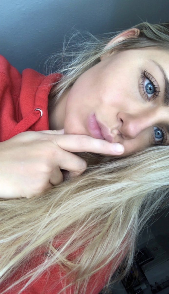 Pink Cbj If you didn’t get a good morning text, this can be yours 🥰 Oh also I’m ...