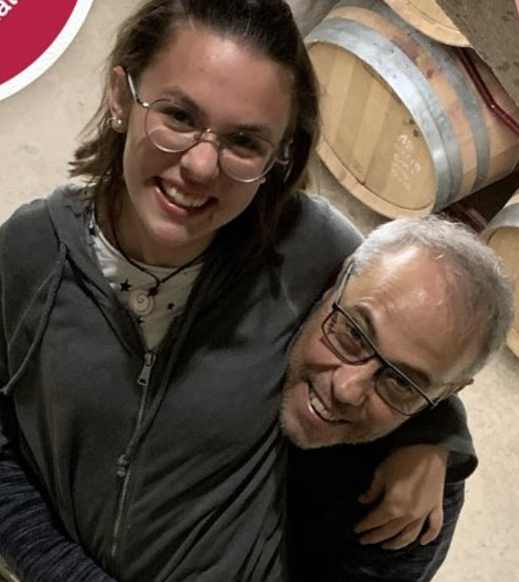 Artisan_Wines's tweet photo. This Father's Day Weekend, we are celebrating two of our favorite father/daughter producers. Cheers to  @weingut_cr.wess and @cellerjordimiro! https://t.co/vmb74B8DT4