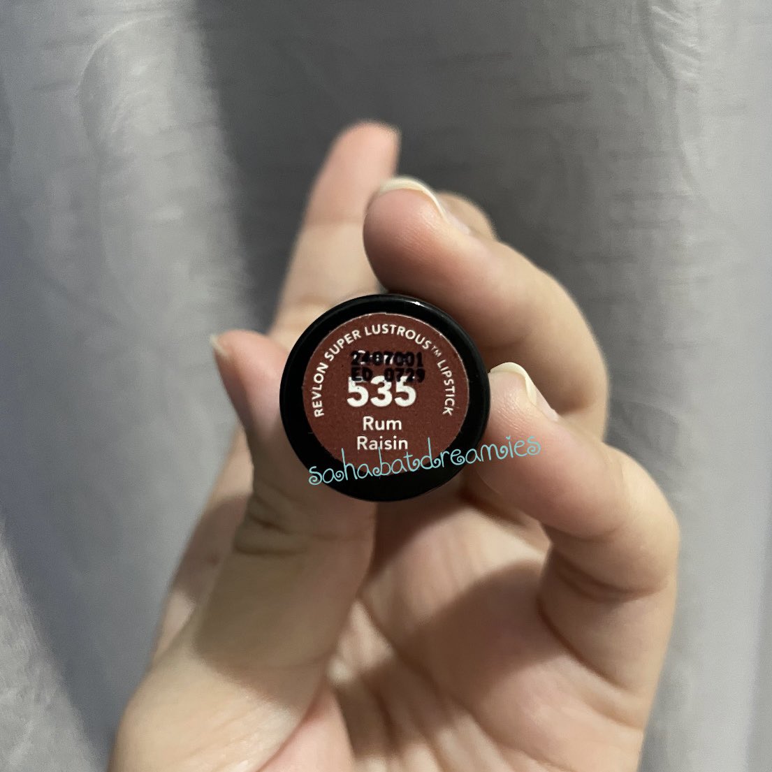 404pockets's tweet photo. wts preloved makeupp :3

revlon lipstick
shade 535 rum raisin (best seller)
exp 07/2029

30k onlyy (dm for negoo)

kondisi bisa liat di foto yah
+ bisa oyen 

📍bekasi
mention after dm pls🙇🏻‍♀️
#wts #preloved #makeup #bealanja #zonauangㅤ https://t.co/7Aq9tgzyox