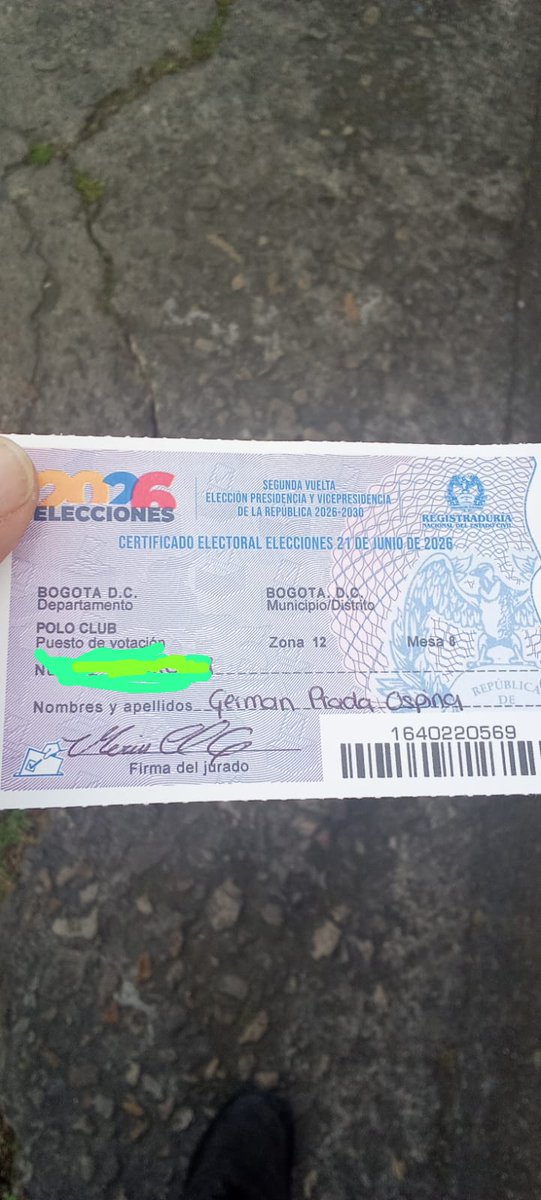 GermanPrada06's tweet photo. Hoy no voté por el miedo ni por el odio. Voté por la esperanza, por la vida y por la convicción de que ninguna diferencia política justifica perder la humanidad. Los países se construyen con ideas, respeto y diálogo; nunca con rencor. Que sea la esperanza se mantenga 🇨🇴🗳️🕊️ https://t.co/kMY3fq2gHR