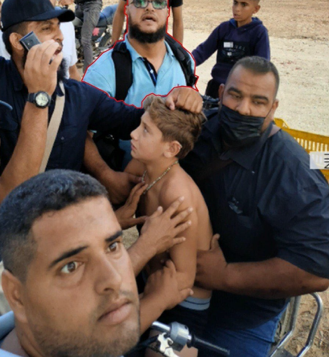 __0HOUR1_'s tweet photo. Never forget how tough these losers are in the world. https://t.co/HknIWWdrr3