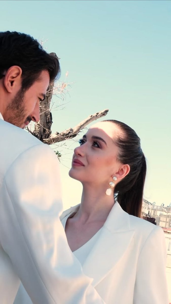 MerTeş🖤 tweet media