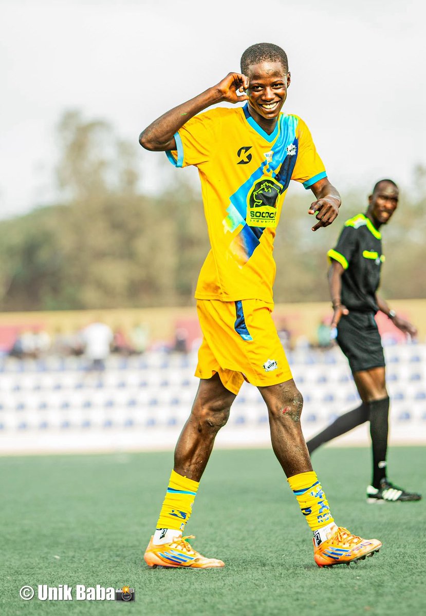 TeunguethFc's tweet photo. 🔴Championnat Départemental Junior (DAKAR) 1/4 de Final 
Victoire de nos juniors sur Castor FC sur le score de  3 buts à 1 grâce à un doublé de Boss Ndoye et un but Manneh.

Nous retrouverons Kumbalamb Fc en demie finale.

📸 : @unik___baba__ 

#Allezrio https://t.co/gtupTNLBcu