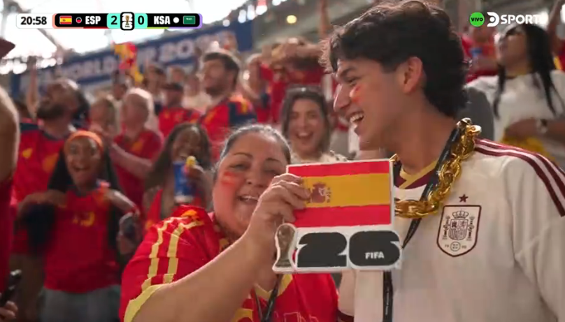 ADPSHOWOFICIAL's tweet photo. ⚽ ¡GOOOOL DE ESPAÑA!
Mikel Oyarzabal aparece tras un remate de Dani Olmo que pega en el rebote y termina definiendo para abrir aún más la ventaja de la Furia Roja ante Arabia Saudita en Atlanta.
#CopaDelMundo #WorldCup2026 #España #ArabiaSaudita #ADPSHOW https://t.co/6cghgrnX55