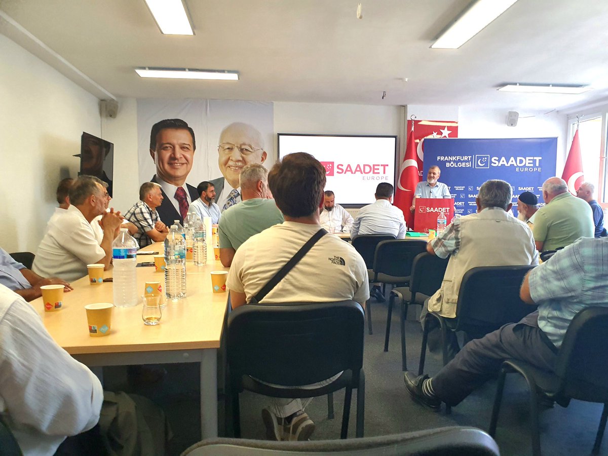 abdullahmese29's tweet photo. Bugün, Saadet Avrupa Frankfurt Bölgesi tarafından düzenlenen Divan Toplantısına, Saadet Avrupa MİK Üyesi olarak katılmanın memnuniyetini yaşadım.
Oldukça verimli, samimi ve istişare kültürünün en güzel şekilde yansıdığı bir program oldu. Toplumsal meselelerin, teşkilat https://t.co/kw1CAfTpQe
