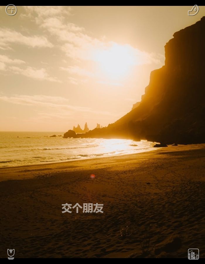 chany0013's tweet photo. 打理个人菜园能让平凡的日常生活变成一段宁静且充实的旅程。指尖触碰着带有自然温度的松软土壤，幼苗在温和的阳光下舒展，在每日细心的浇灌与耐心呵护中稳步成长。请保持忠诚，去爱那些信任你的人。 https://t.co/u21Mkpaf88