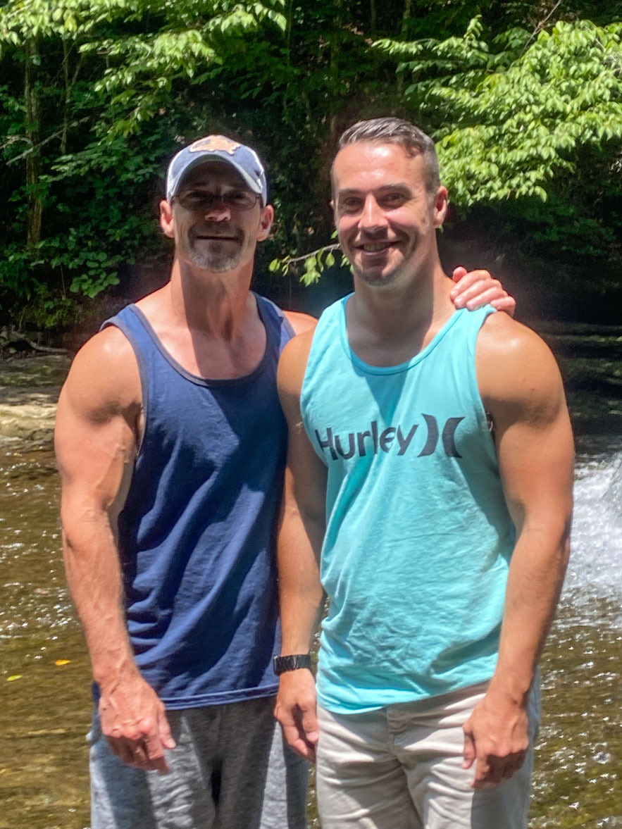 brandonpfit's tweet photo. Happy Father’s Day 👔

Love you Dad and so grateful and thankful for you. 💙 https://t.co/MaQMCo9apT