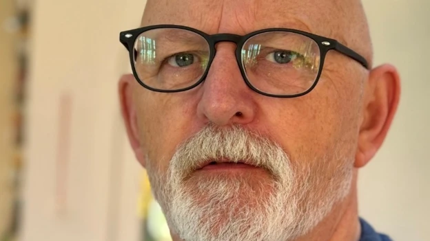 PolitlcsUK's tweet photo. 🚨 BREAKING: The train driver who died in the Bedford train crash has been named as 60 year old Shaun Burton https://t.co/iKKYYyTNtZ