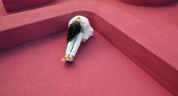 Mağduriyet Algısı ve Suçlu Arama Dinamiği: Psikolojik Bir Analiz