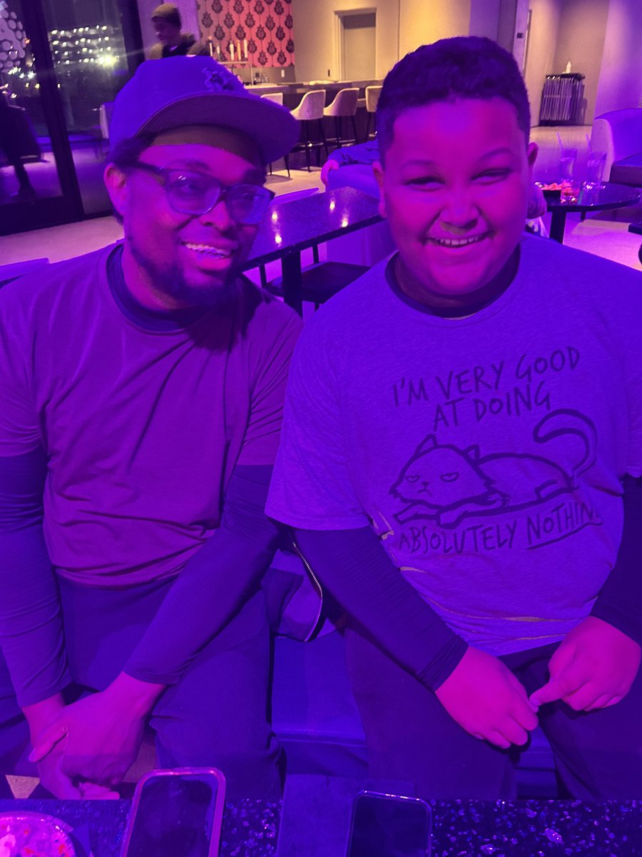 MrsEdgeDaDon32's tweet photo. Happy Father’s Day to the man,the myth,the legend @EdgeDaDon32  you are loved and appreciated not just today but everyday 💪🏽💙🤟🏽 https://t.co/RXyVwT7P7T
