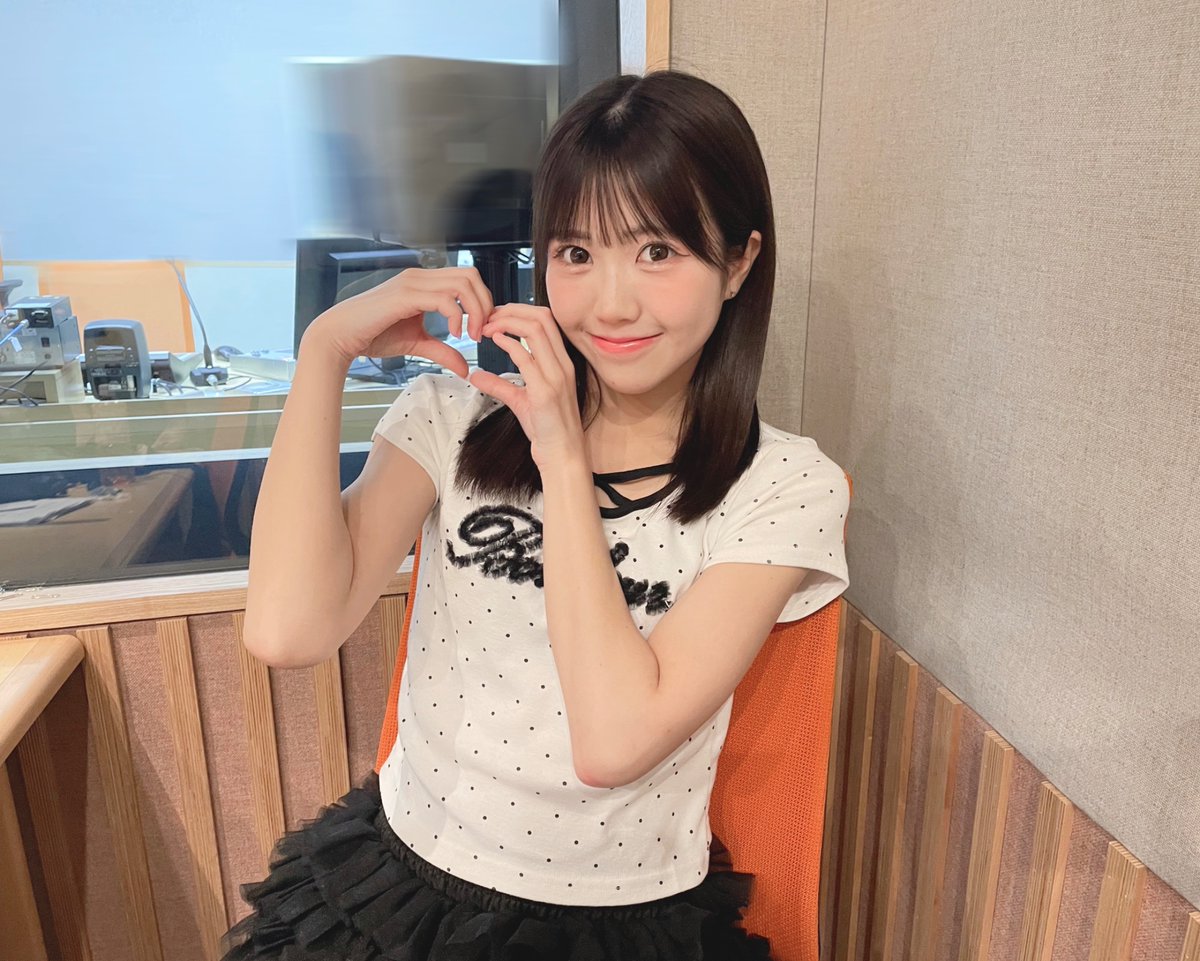 kyururun_hbc's tweet photo. 昨日写真を忘れてしまったので改めて…
次回は、Juice=JuiceのEPを特集します💃

メッセージﾏｯﾃﾏｽ🙏⬇️ 
・テーマ「ダントツで得意なこと・不得意なこと」
・どっちにキュルルンッ？
・北原ももちゃんへの質問💚
🆕写真でキュルルンッな一言

💌kr@hbc.co.jp

#キュルラジ
#hbcradio
#ocha_norma https://t.co/g8ULxROSLl