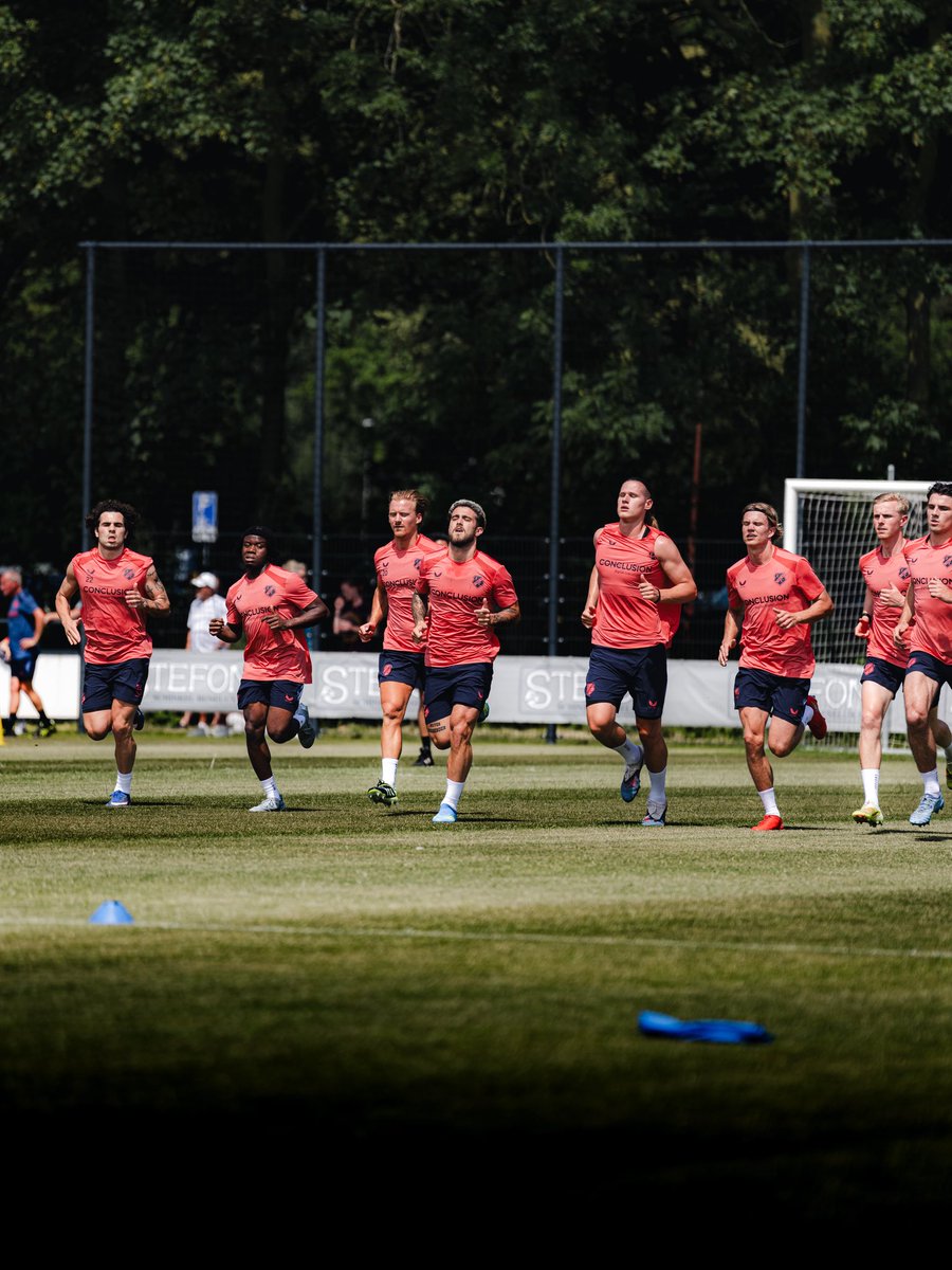 fcutrecht's tweet photo. We zijn weer begonnen! ✅ https://t.co/AHnEBNjPLU