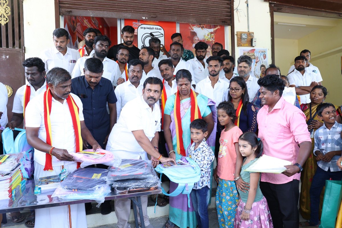 Vanitha1802's tweet photo. @CMOTamilnadu @TVKVijayHQ @TVKHQITWingOffl @TVKWarriorsHQ @BussyAnand @AadhavArjuna @TvkThoothukudi https://t.co/zcpuYGqxIQ