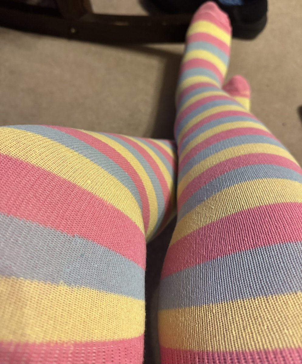 Jo_WithThe_Flow's tweet photo. I know I’m super late to this but HAPPY PRIDE MONTH I also want to use this post to show off my trans and pansexual themed socks 💜 https://t.co/GLfV7nXG2m