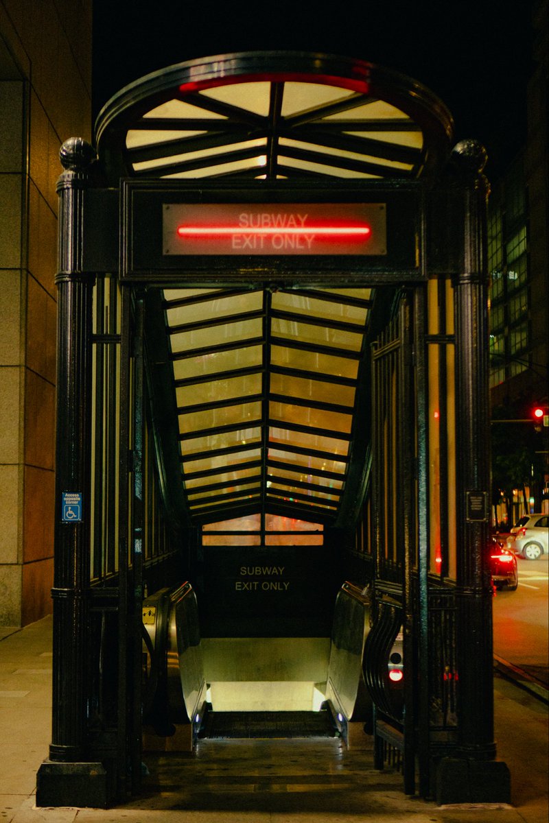 ConnorMason44's tweet photo. Chicago stills by me x https://t.co/XamL2iDZfn