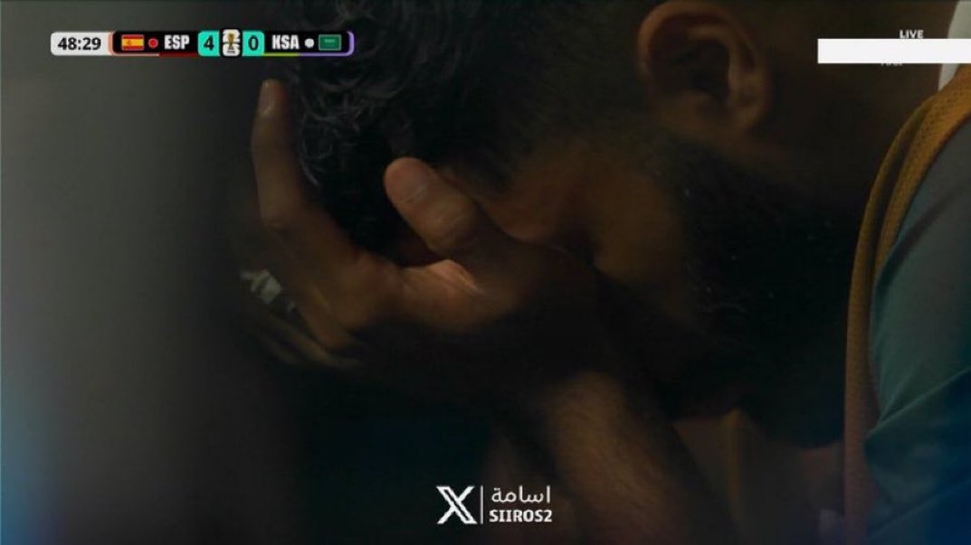 i0_119's tweet photo. الوحيد اللي مايستحق يحزن !
ظلموك والله ظلموك 💔💔 https://t.co/LBORy3m6FS