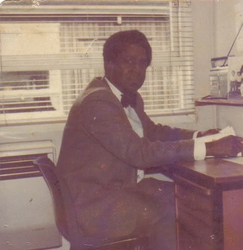 BusinessBee's tweet photo. Happy Father's Day My King
Today and forever, I continue to honour the memory of a truly exceptional man. I honor my late father, my King.
His constant question was always: What can you do to better your environment or the next person? #DrBeeka https://t.co/5gcFmSfO4J