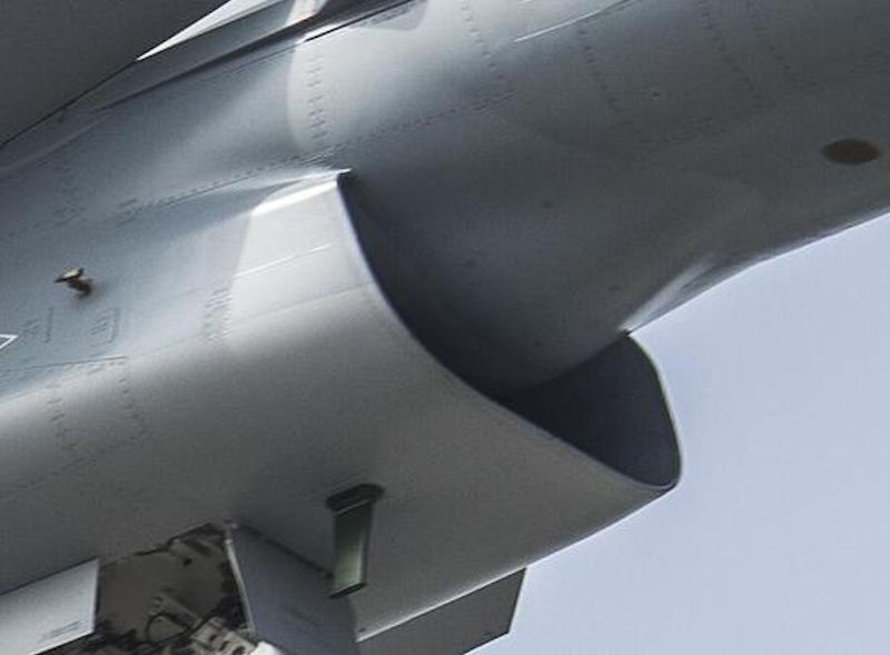 Ahmed_kv44's tweet photo. The same radar-blocking intake philosophy now seen on newer JF-17 and J-10C variants isn't just  aerodynamics it's about survivability. By masking the engine's compressor blades  direct radar exposure, these designs help reduce radar cross-section and make detection  difficult. https://t.co/zuqn2ahXsn