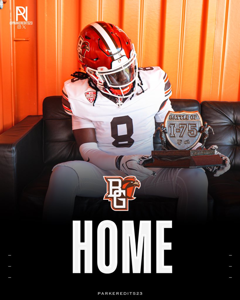 MosesIfakorede's tweet photo. COMITTED‼️@BG_Football All glory to God, I am truly blessed🙏🏾@PCTigerFootball @CoachStyles_ @EddieGeorge2727 @AllenTrieu @SWiltfong_ @247recruiting @GregSmithRivals @Andy_Villamarzo @adamgorney https://t.co/Ux2SNITRvQ