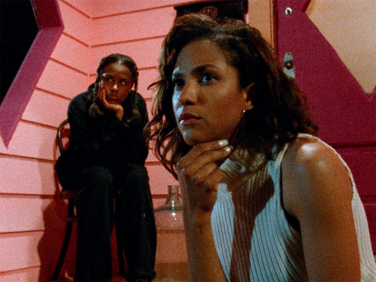 channelmichi's tweet photo. drylongso (1998) dir. cauleen smith https://t.co/zHSNV0eoID
