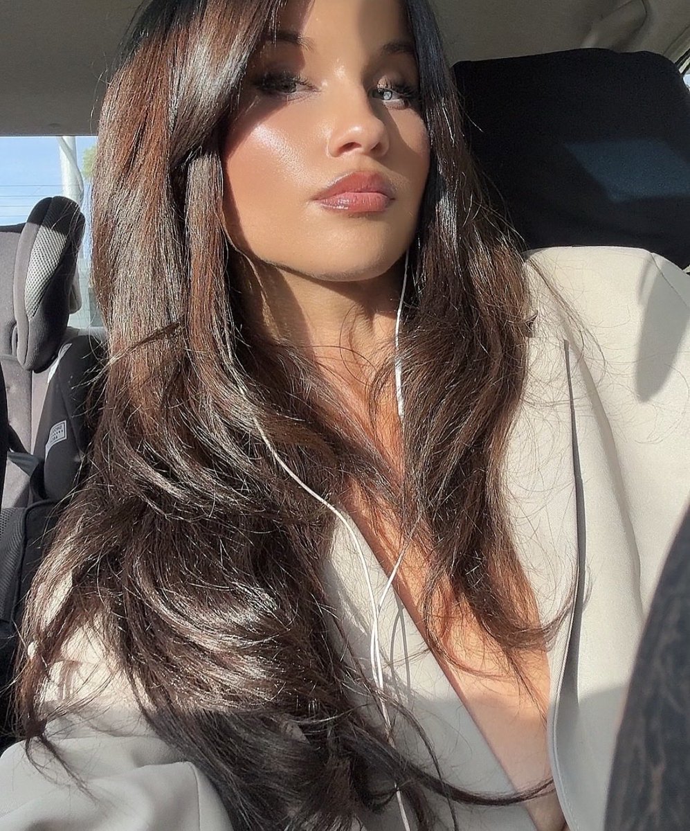 morettialee's tweet photo. Mostre:ㅤ  Vocêㅤ  ㅤ   x ㅤㅤㅤ seu carro https://t.co/xp98mYsuLf