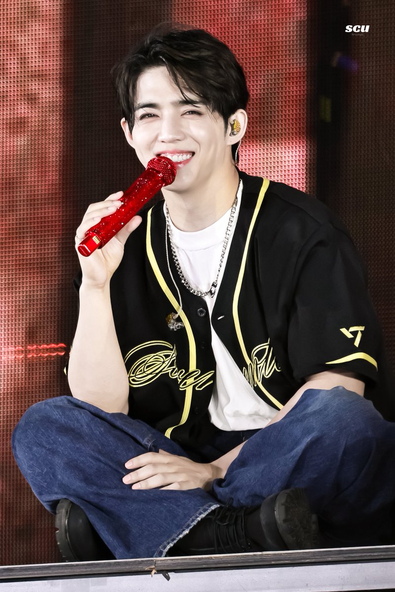 scoupsyou08's tweet photo. 260621 CARATLAND

#SEVENTEEN #세븐틴 #SCOUPS 
#에스쿱스 #최승철 #승철
@pledis_17 https://t.co/N5p8D6BKvz