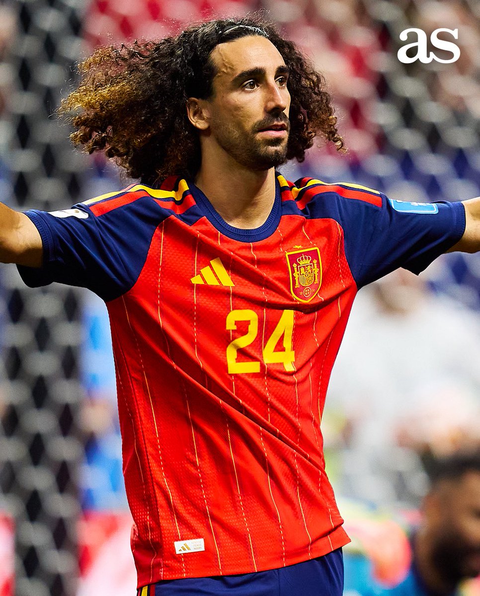diarioas's tweet photo. 🇪🇸 ¡EL PRIMER GOL (A MEDIAS) DE CUCURELLA CON ESPAÑA SIENDO JUGADOR DEL REAL MADRID!
😅 El tanto se lo atribuyeron al defensor saudí en propia, pero el lateral había rematado sólo en área pequeña con mucha potencia

#NuestroMejorMundial #Mundial2026 https://t.co/MftRuWKQBg