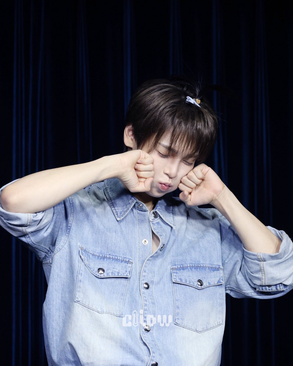 c1ipw's tweet photo. 260620 네모즈

귀요미

#장한음 #한음 #JANGHANEUM #HANEUM #ハヌム #张瀚音 https://t.co/7k3bKhHkOV