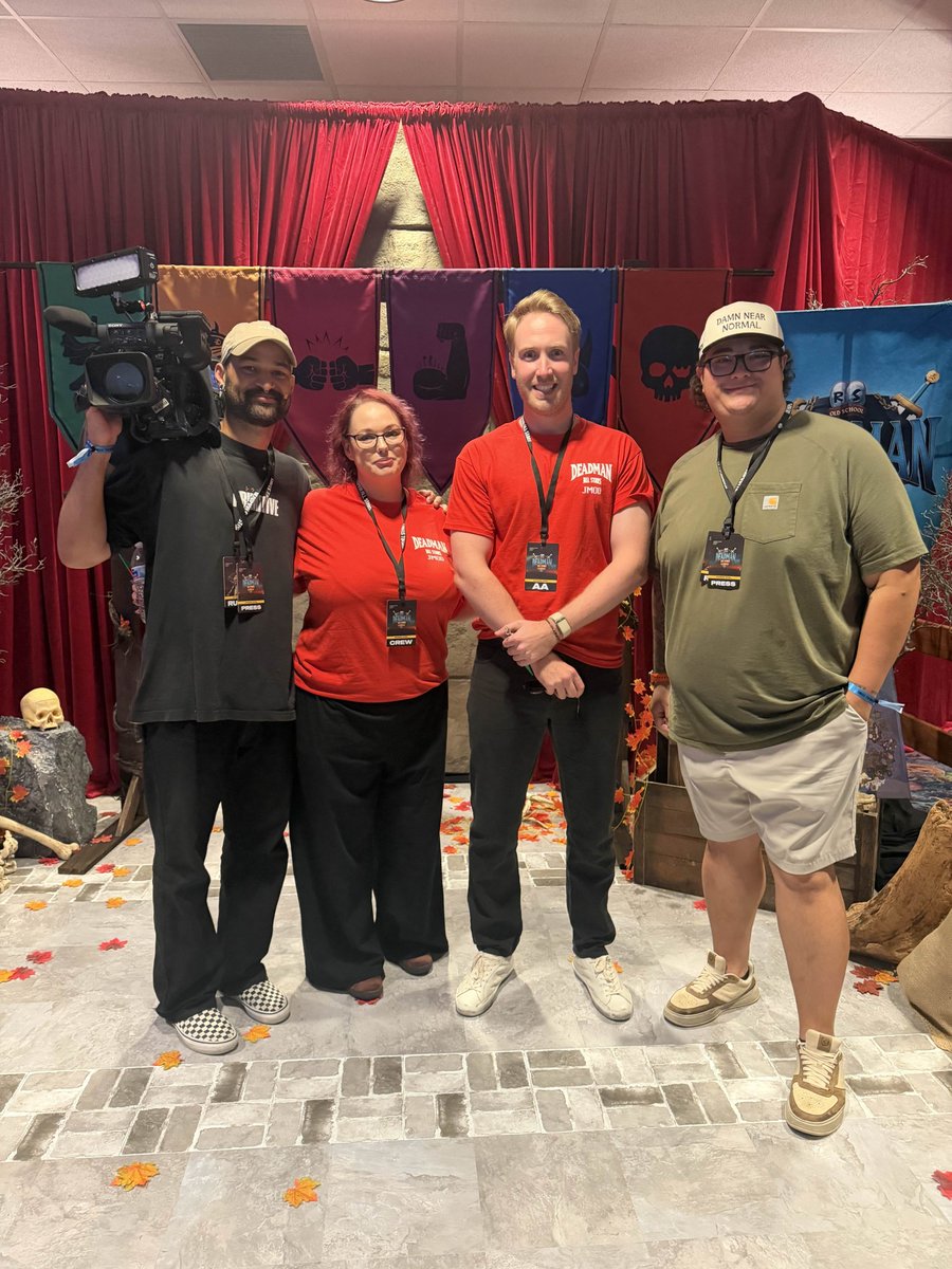 rathsachack's tweet photo. DMM  Allstars Event was a blast! Thanks to @Odablock - @B0aty  - @SoloMission_OSR - @OldSchoolRS for letting us get interviews for the Local Chicago Fox news! GAAMMMMONNNNN! https://t.co/isPwX39NXm