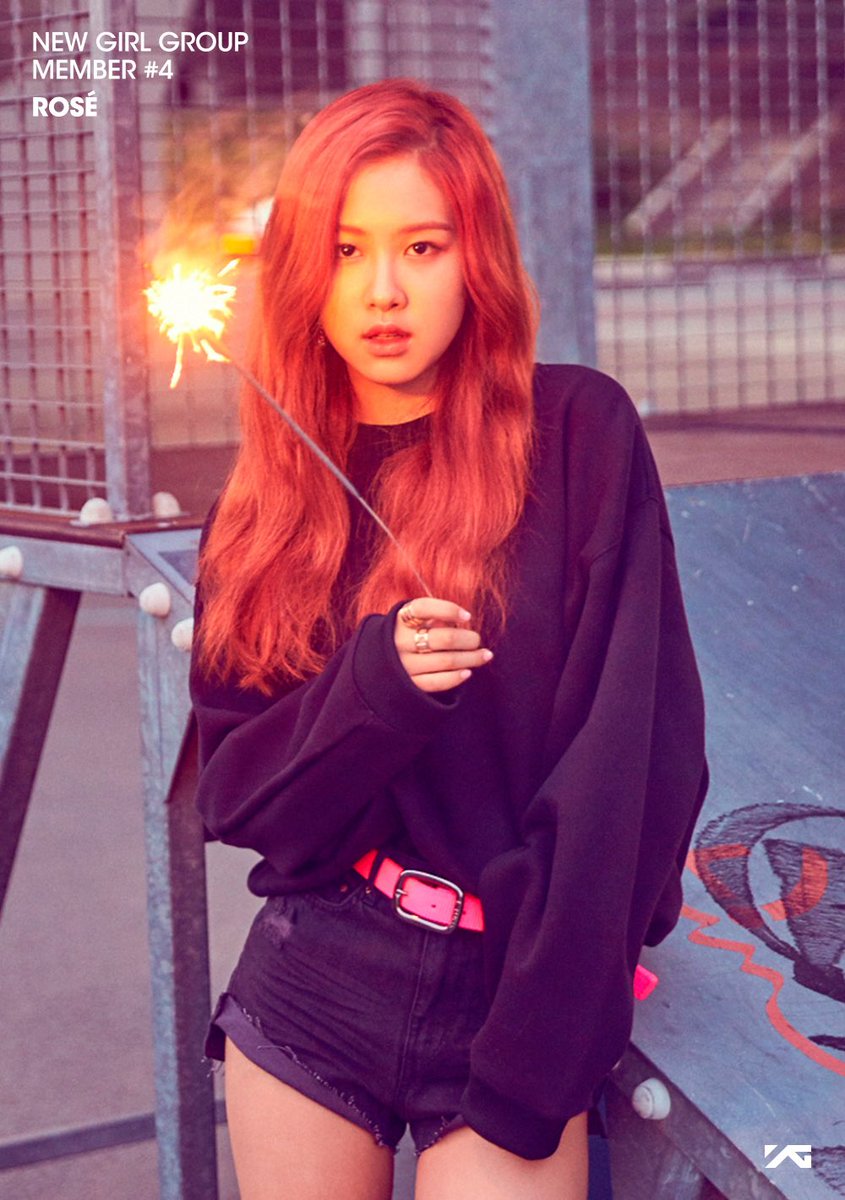 FILOSEY021197's tweet photo. 📣 Start using the tags!

A DECADE WITH ROSÉ 
#10YearsWithROSÉ #ROSÉ
@numberoneHQ https://t.co/qhXB6RoyyY