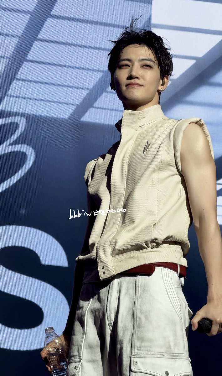뷰¨ㅍㅅㅍ ˖𓂃.☘︎ ݁˖ tweet media