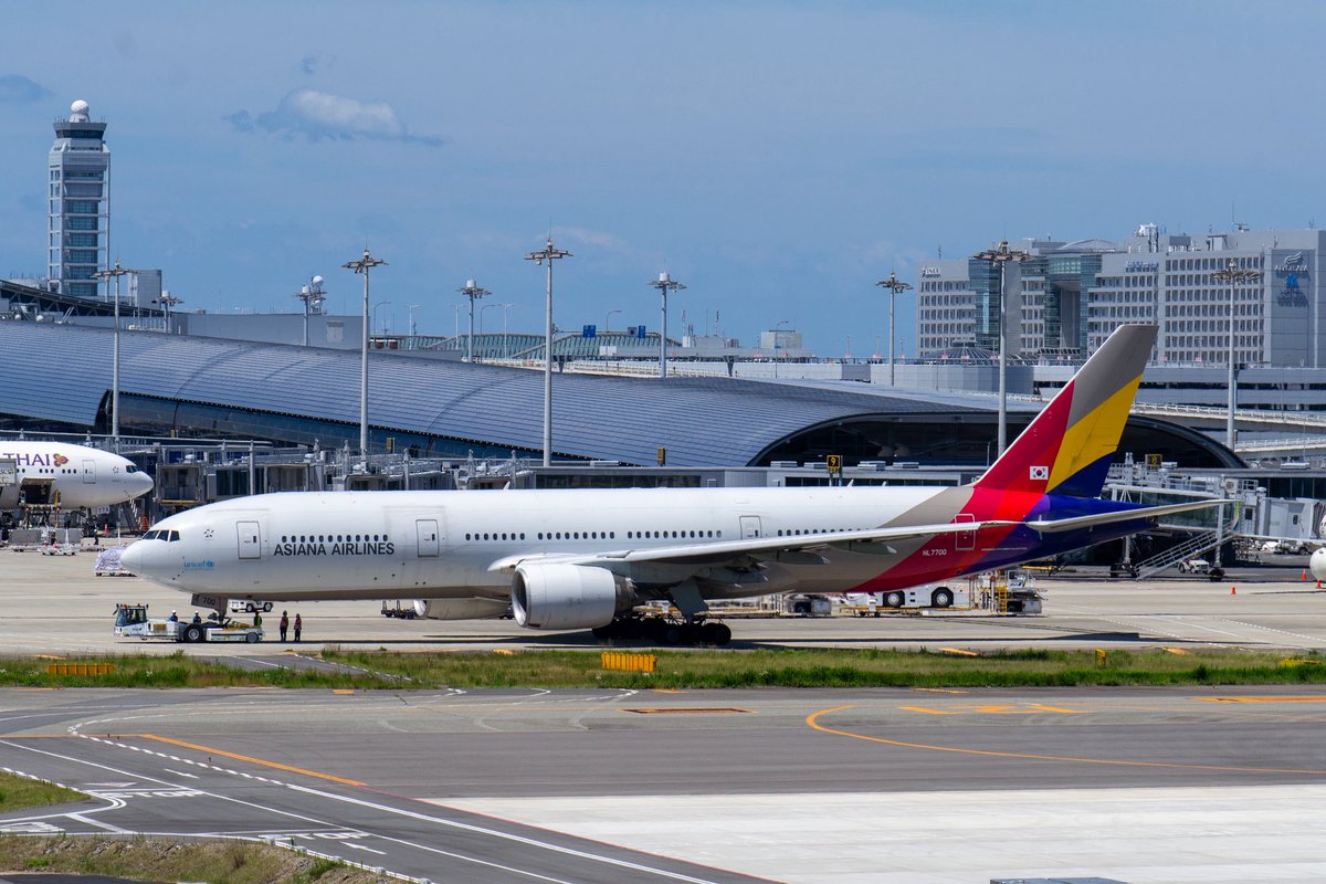 SB_sen7501f's tweet photo. @kix_avgeek 
飛行機垢作りました
フォローはご自由に https://t.co/a6PIbVrura