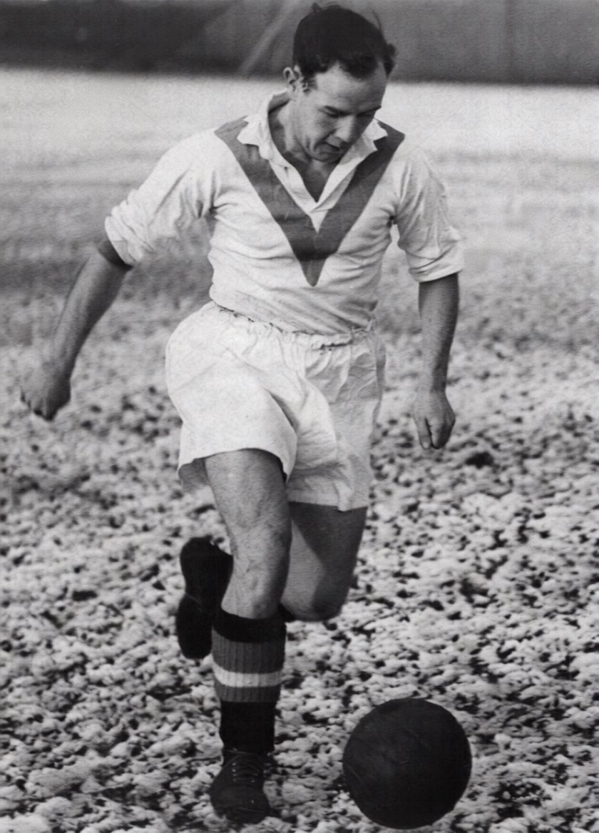 stuartafc37's tweet photo. @Broomfield1878 @RapidBenano Sure this is him !! https://t.co/sZMeF9tfqd