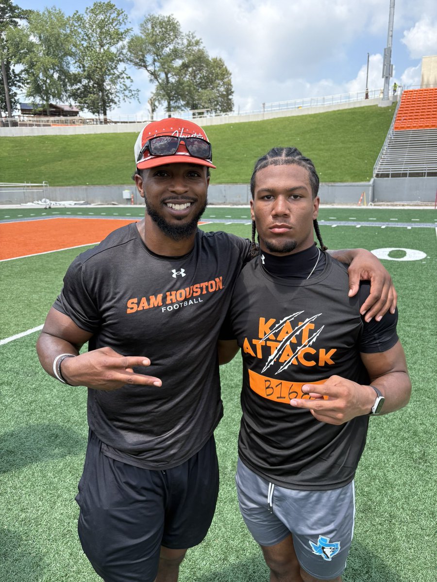 KobieC6's tweet photo. Had a great camp @BearkatsFB, love the coaching and the learning experience from @CoachToneW, hope to stay in touch! https://t.co/RKwXarTlgP