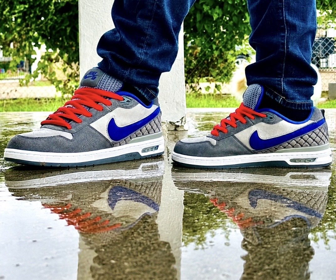 SergioRios1975's tweet photo. Hey! @jmorgan0909, Rainy days hit different when the lace swap steals the show. 🌧️🔥🧊
❤️ 💙 🩶
#LaceGameCrazy
#PositivePuddles
#kotd
#soleretriever
#Tradeblock
#SNKRSKickCheck
@NikeStore
@soleretriever
@tradeblock_us
@Xassiel956
@JDWhite112 https://t.co/wrWI6jiMTQ