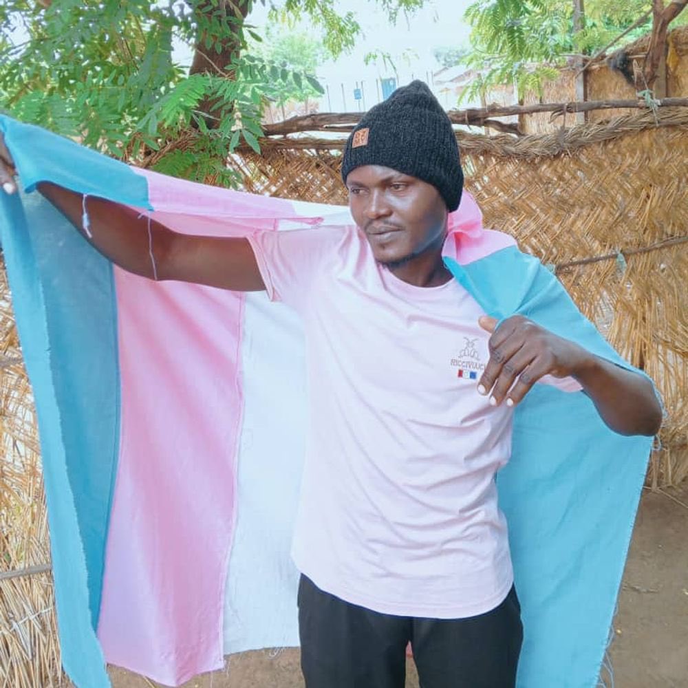 lesibiansinneed's tweet photo. We are trans women in kakuma camp living in fear. Many face rape from homophobic yet fear make it hard to seek justice. Some survivors suffer infections and HIV. We urgently need support to build a safe shelter where we can finally feel protected. Please help us survive 🙏 🏳️‍⚧️🏳️‍⚧️ https://t.co/zaSyn78HQ9