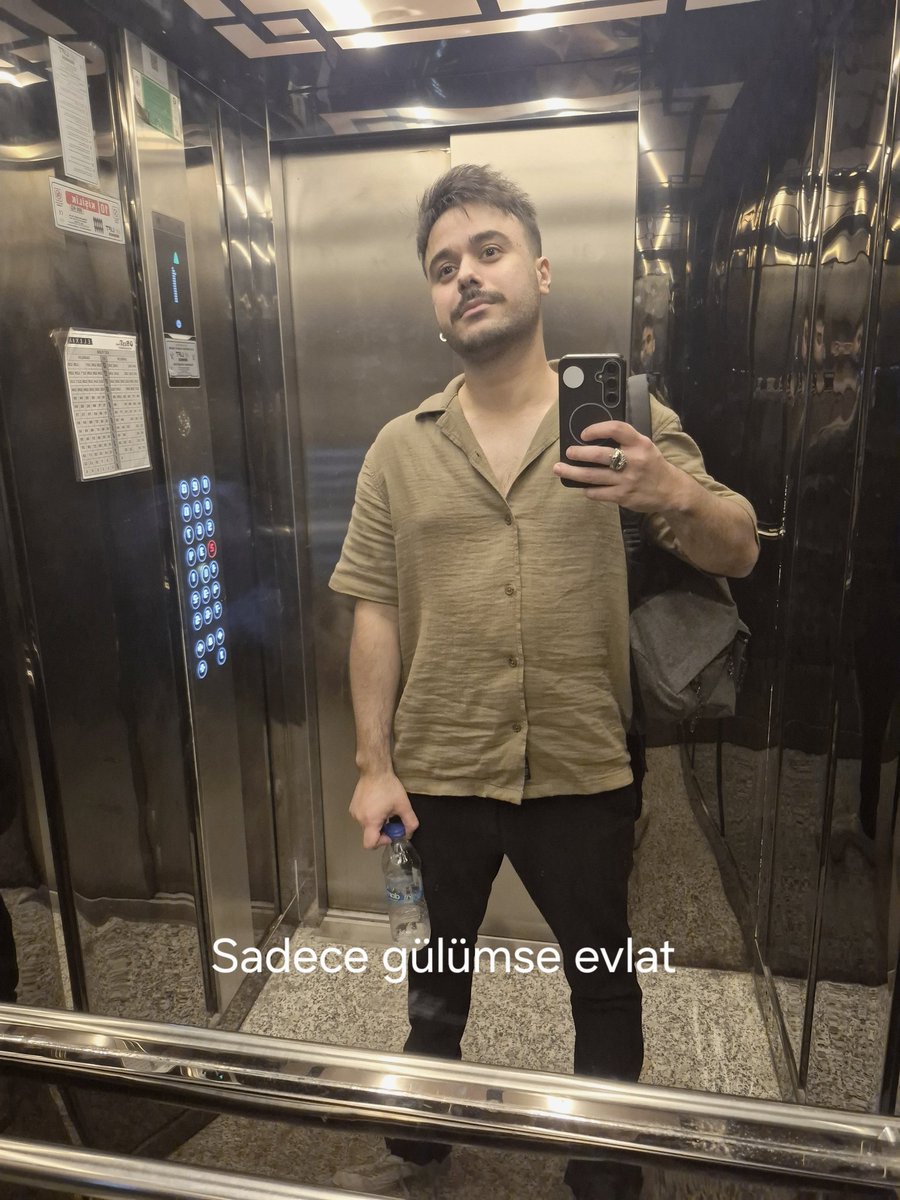Bartu tweet media
