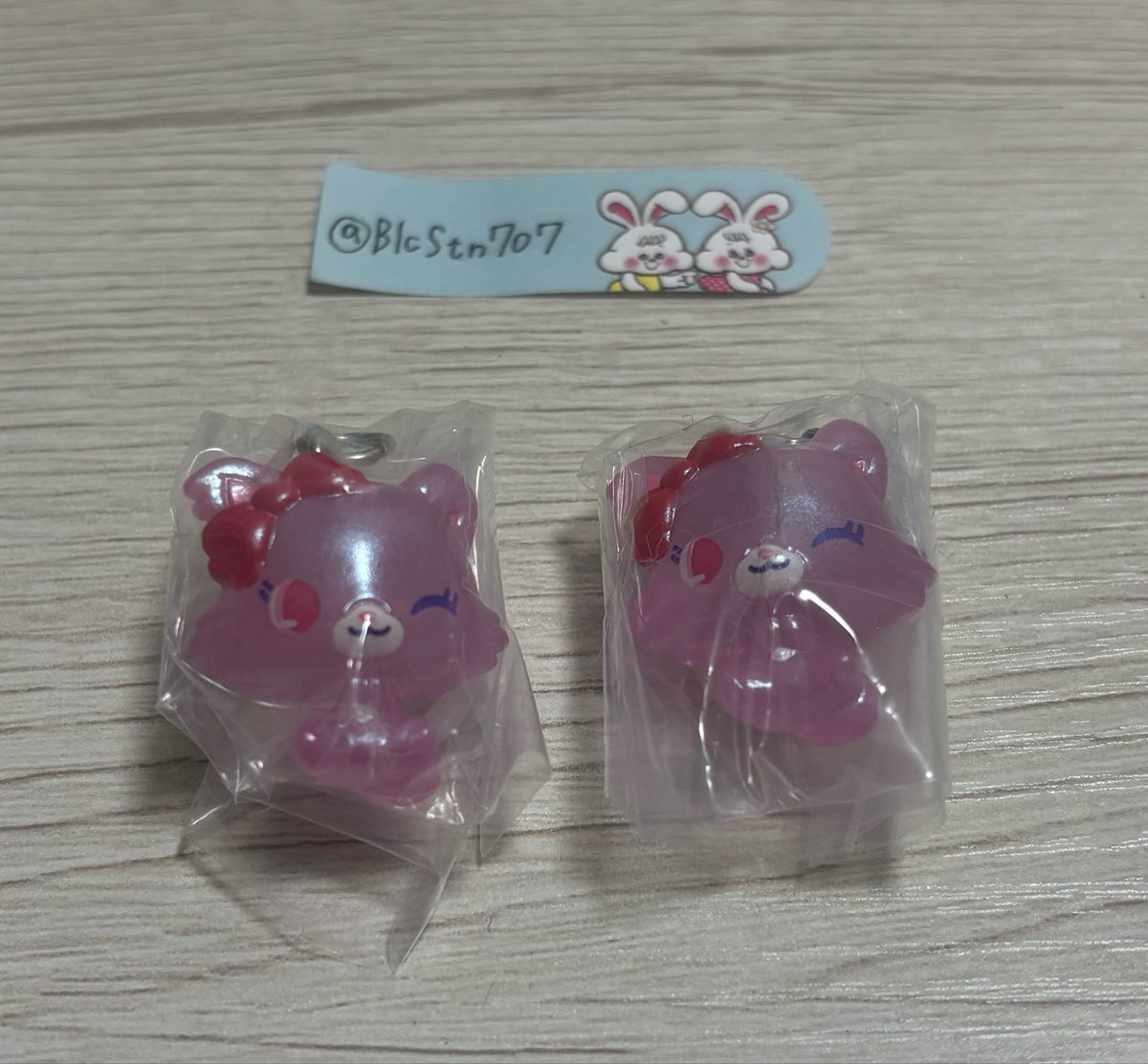 BlcStn707's tweet photo. ジュエルペット めじるしアクセサリー
キラキラオーロラver.
ガチャガチャ交換 買取 譲渡

譲 ガーネット ×2

求 ラブラ / 買取

郵送取引

お心あたりのある方お気軽にリプ又はDMにてお声がけ下さい😌💭 https://t.co/Bxp2U7hwfR