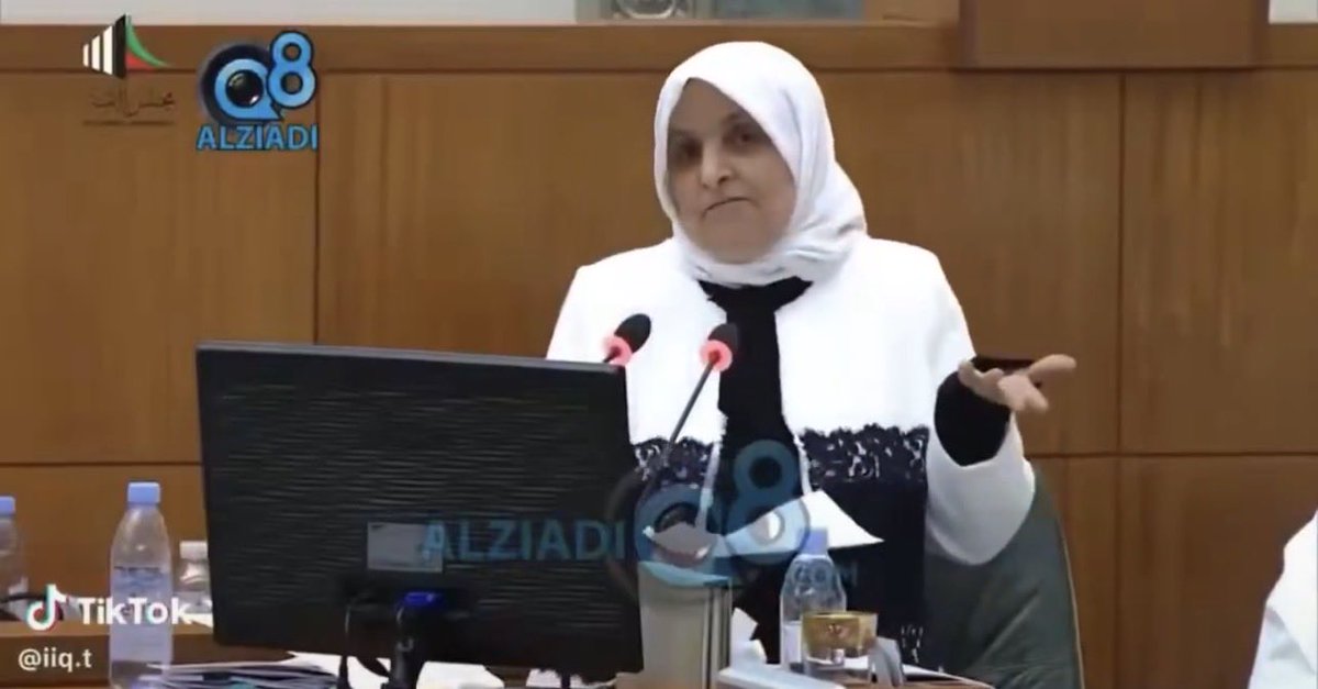 mesharialameri's tweet photo. تحية لكِ يا هِنْـدُ 👋
✍🏼 : مشاري حمود العميري

ليت هندًا أنجزتنا ما تَعدْ
            وشَفَتْ أنفسنا مما تَجِدْ
واستبدتْ مرة ً واحدةً
            إنما العاجز من لا يستبدْ
عُذرًا يا عمر بن أبي ربيعة، فقد وعدت هِندُنا وأنجزت، وأستبدت بالحق وكشفت الألاعيب والمخالفات فنالت الثقة في مجلس الأمة 👍 👏👏👏
ثم لماذا يريدون إسقاط الوزيرة هند الصبيح.؟
لأنها بكل حزم وقوة وثبات كشفت :
كذبهم
و تلاعبهم
و زيفهم
و خداعهم
و غشهم
و تلونهم
و تزويرهم
و مصالحهم
فتحية لكِ من شعب الكويت يا هِندُ 👋