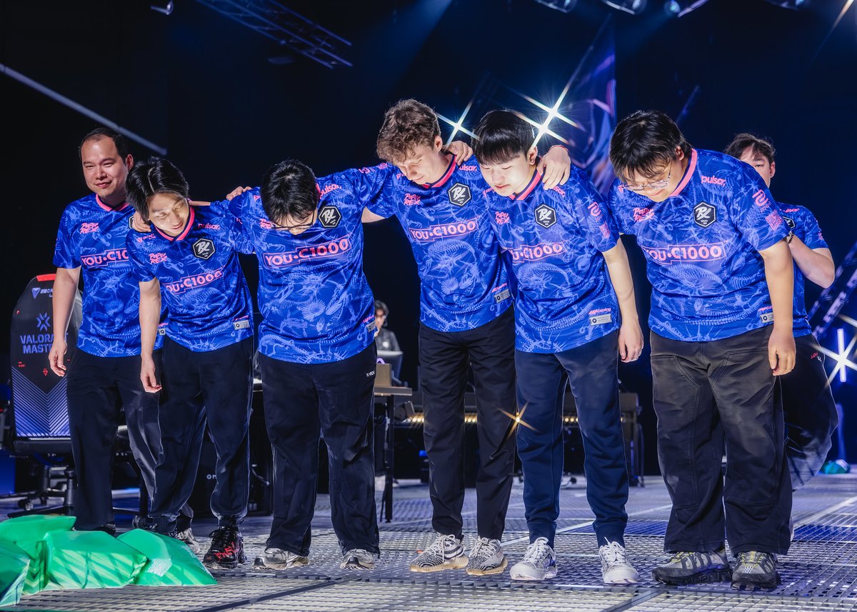 extrascy's tweet photo. i'll never stop loving this team https://t.co/YUrXA6erZ3
