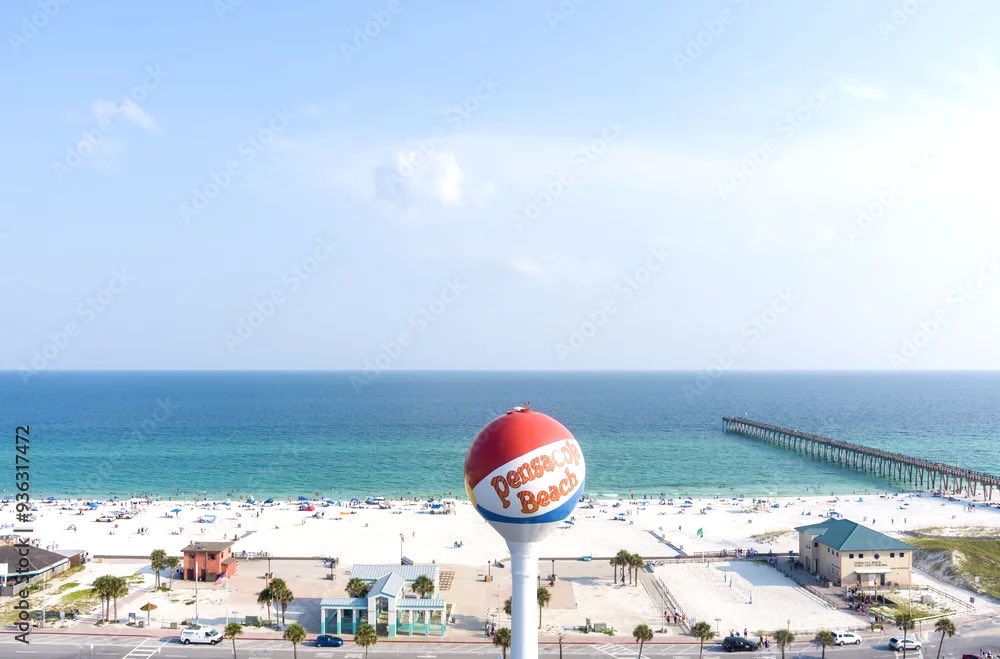 Gandy19Victoria's tweet photo. @viking_boer @src817 Both are great states!  I’m partial to FL because it’s my home state and it’s the REDDEST state in the Union and the # 1 Governor!  

I’ve been in AL for years now, but not far from home!  I love Bama too!  

My FL hometown !  For you @Zayin_7_119!  Rooting for ya!  🤣😎🏖️ 🌴 🇺🇸 https://t.co/XzRJpkVoHE