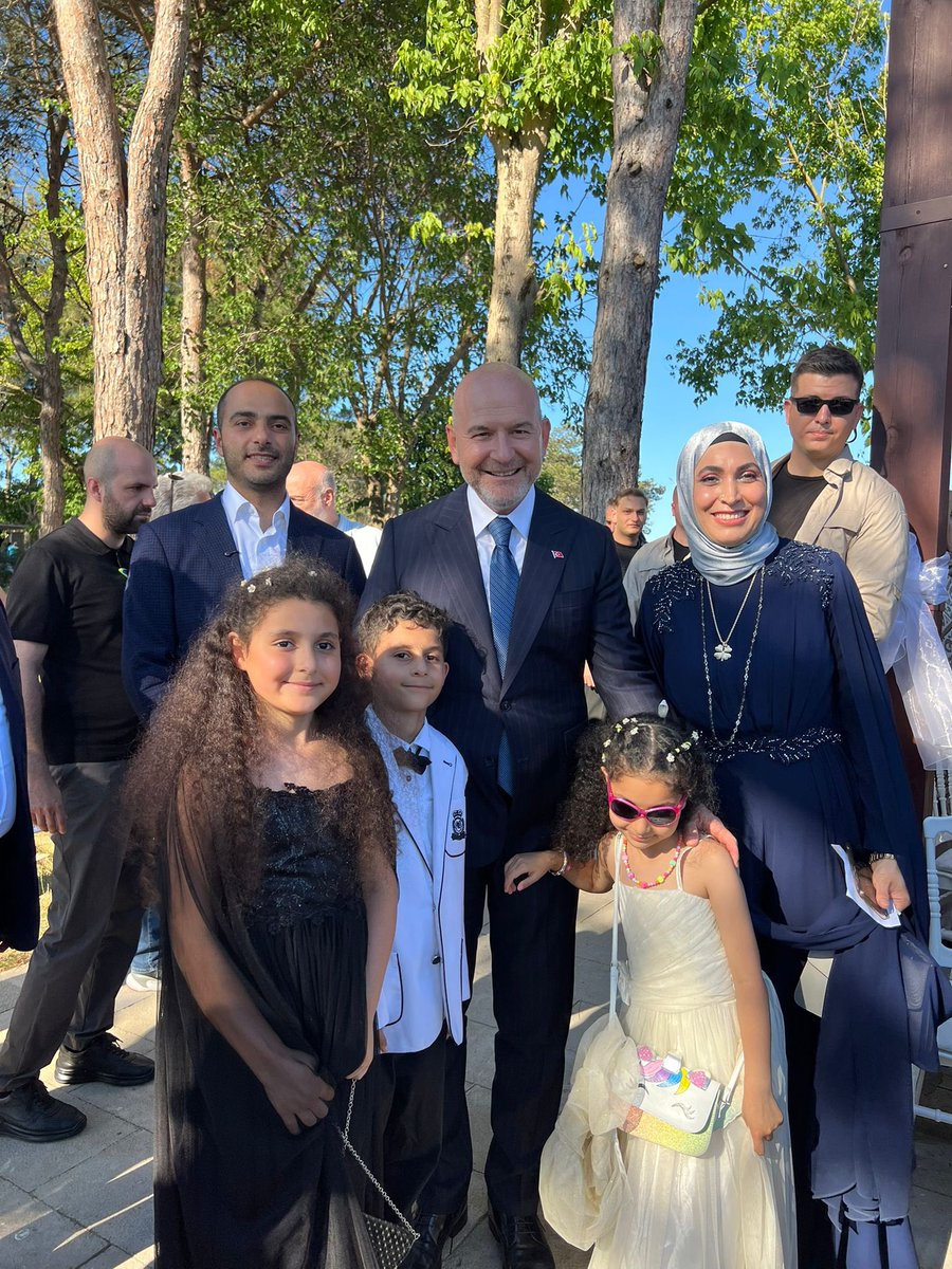 suleymansoylu's tweet photo. İstanbul’da pazar günü mesaimizden 📷 https://t.co/xPzIdMO4MD
